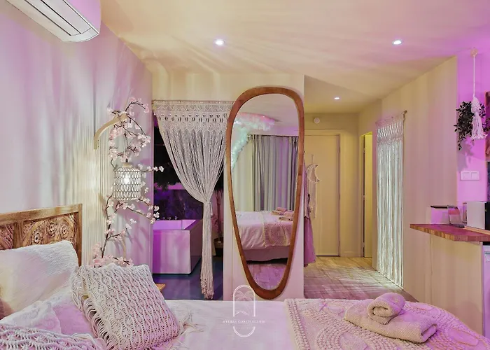 Lägenhet Bali Jacuzzi Balneo Cinema