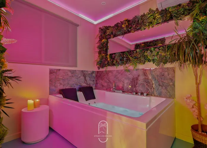 Lägenhet Bali Jacuzzi Balneo Cinema