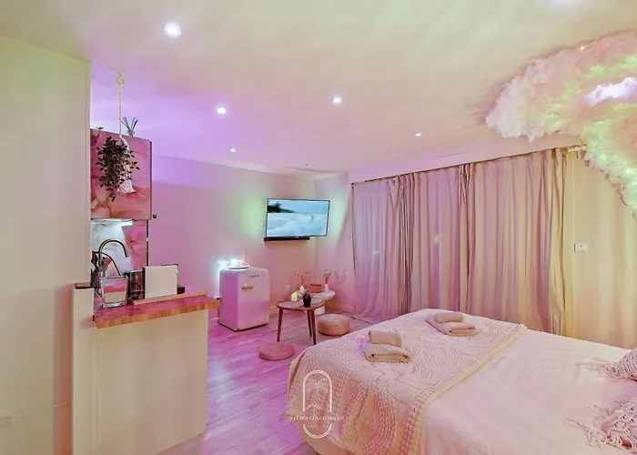 Bali Jacuzzi Balneo Cinema Lägenhet Hyères