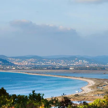 Bali Jacuzzi Balnéo Cinéma Appartement *